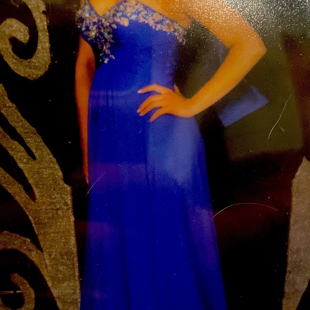 Floorlength strapless dress